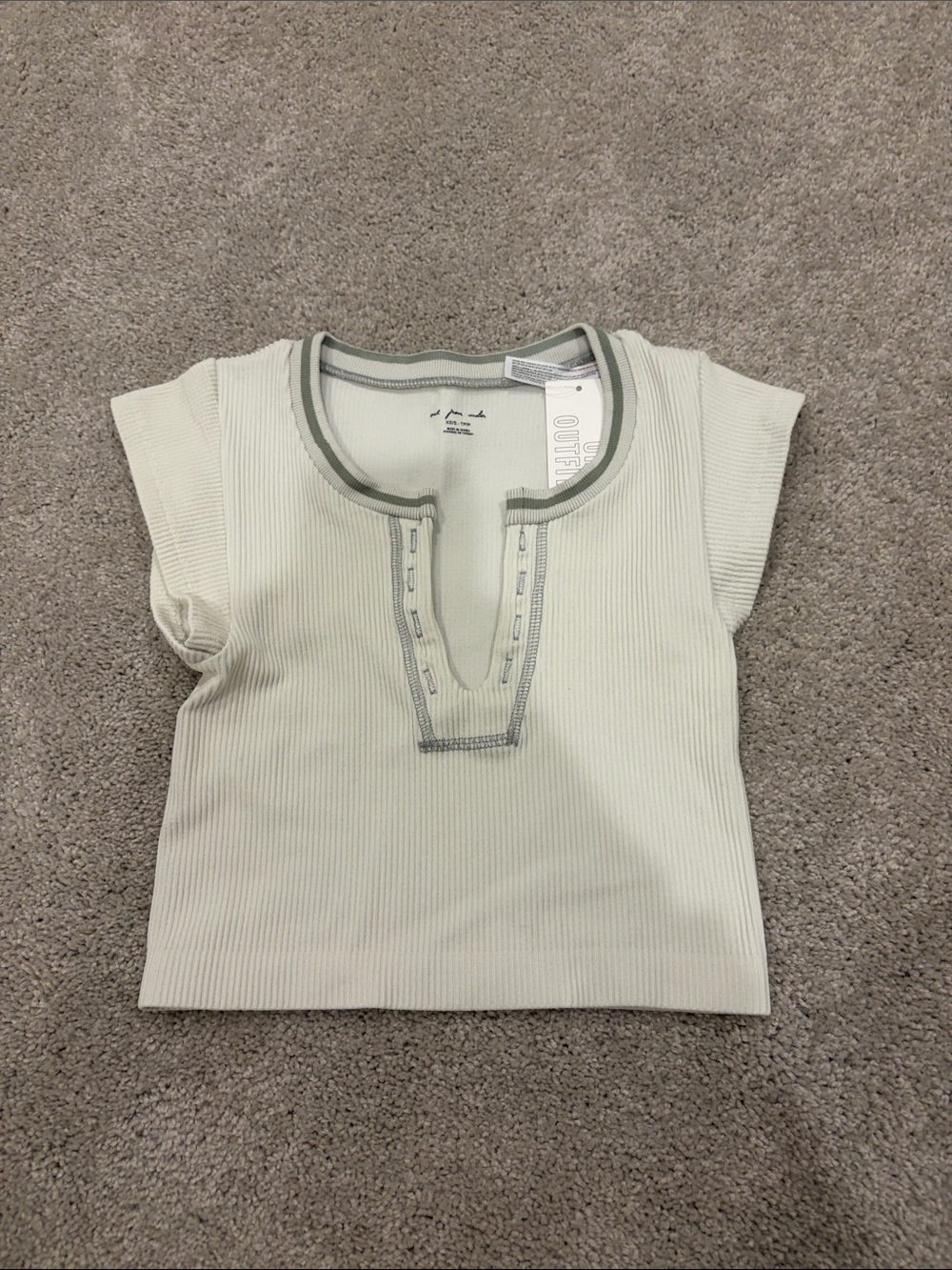 Urban Outfitters Girls' Sage Ribbed Notch-Neck Tee